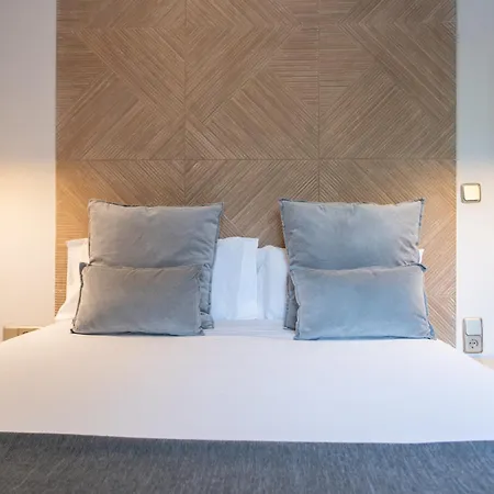 AbraCadabra Suites-3